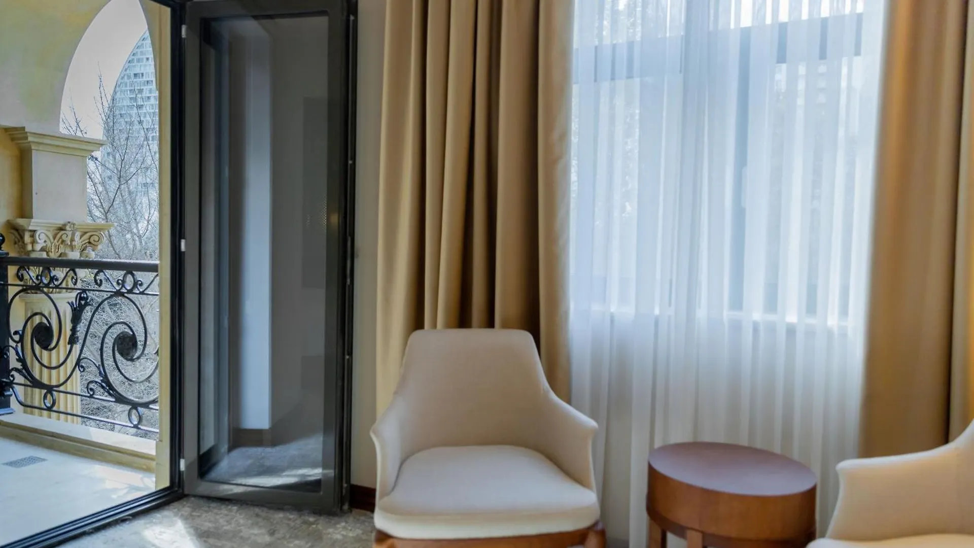 The Central Point Hotel Baku Azerbaijan